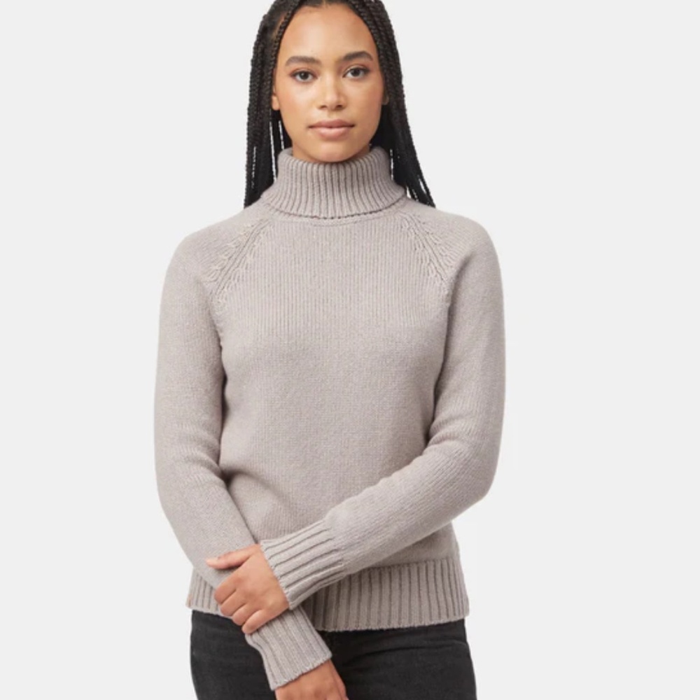 10trees Highline Wool Turtleneck Sweater